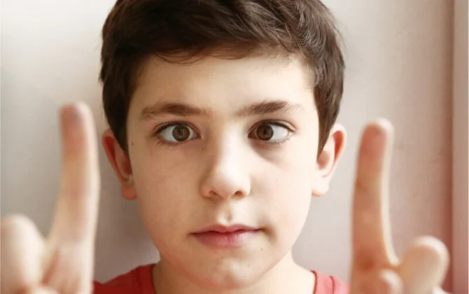 علاج الحول الإنسي عند الأطفال
الحول الإنسي عند الأطفال
سبب حول العين المفاجئ عند الأطفال
حول عين واحدة
علاج حول العين اليسرى عند الأطفال