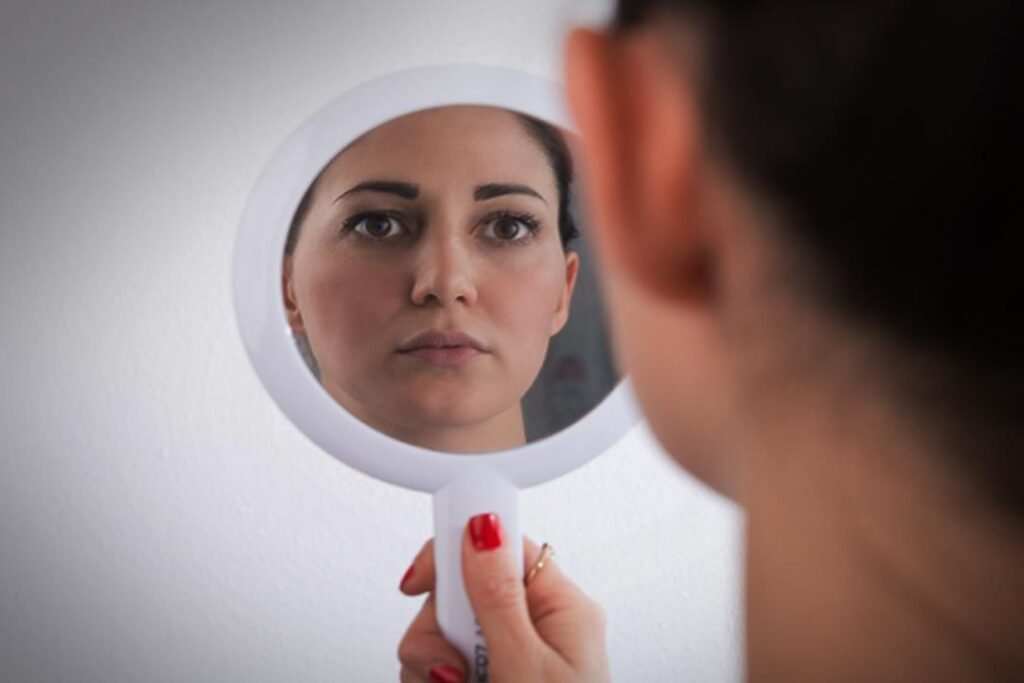 العلاقة بين أمراض المناعة الذاتية واضطرابات العين